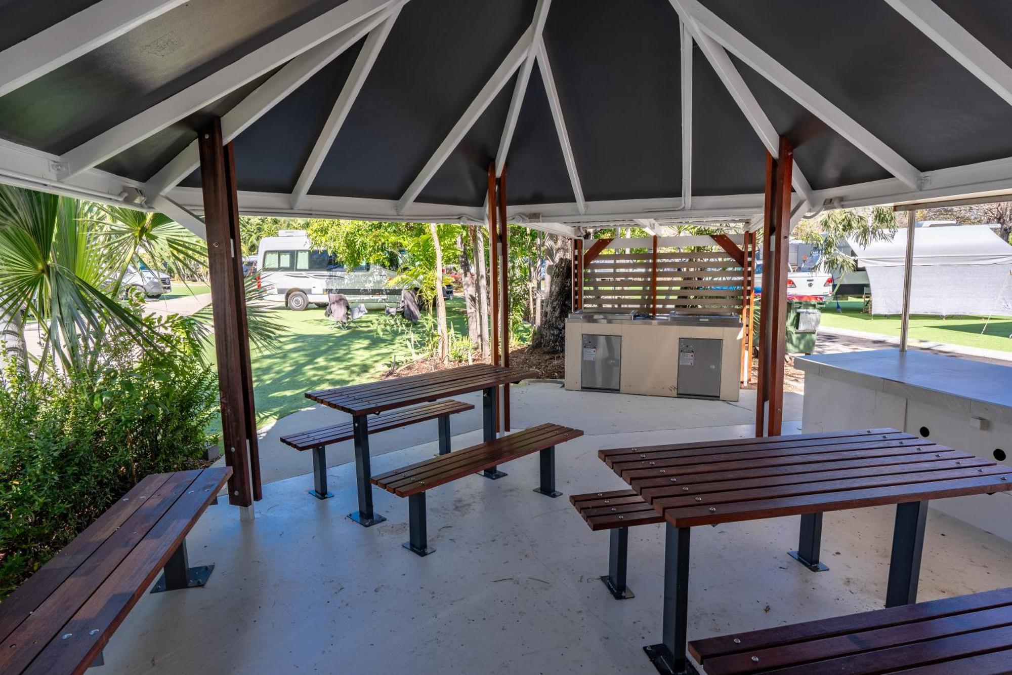 Big4 Tasman Holiday Parks - Rowes Bay Townsville Exterior foto